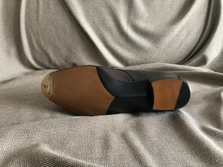 CAMILO FIDDLEBACK | RED BROWN SINGLE MONK