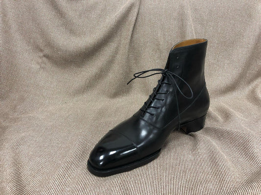 BAXTER - BLACK LEATHER CAP TOE BALMORAL BOOTS