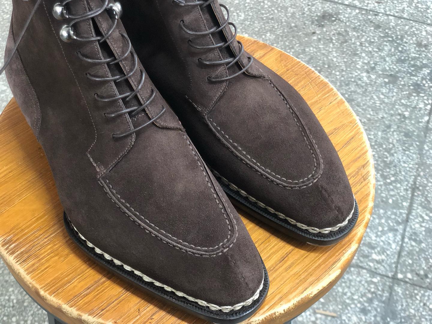 WARREN - BROWN SUEDE LEATHER DERBY BOOTS