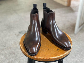 REDISH BROWN LEATHER CHELSEA BOOTS