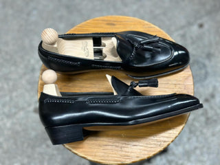 EDEN FIDDLEBACK | BLACK TASSEL LOAFERS