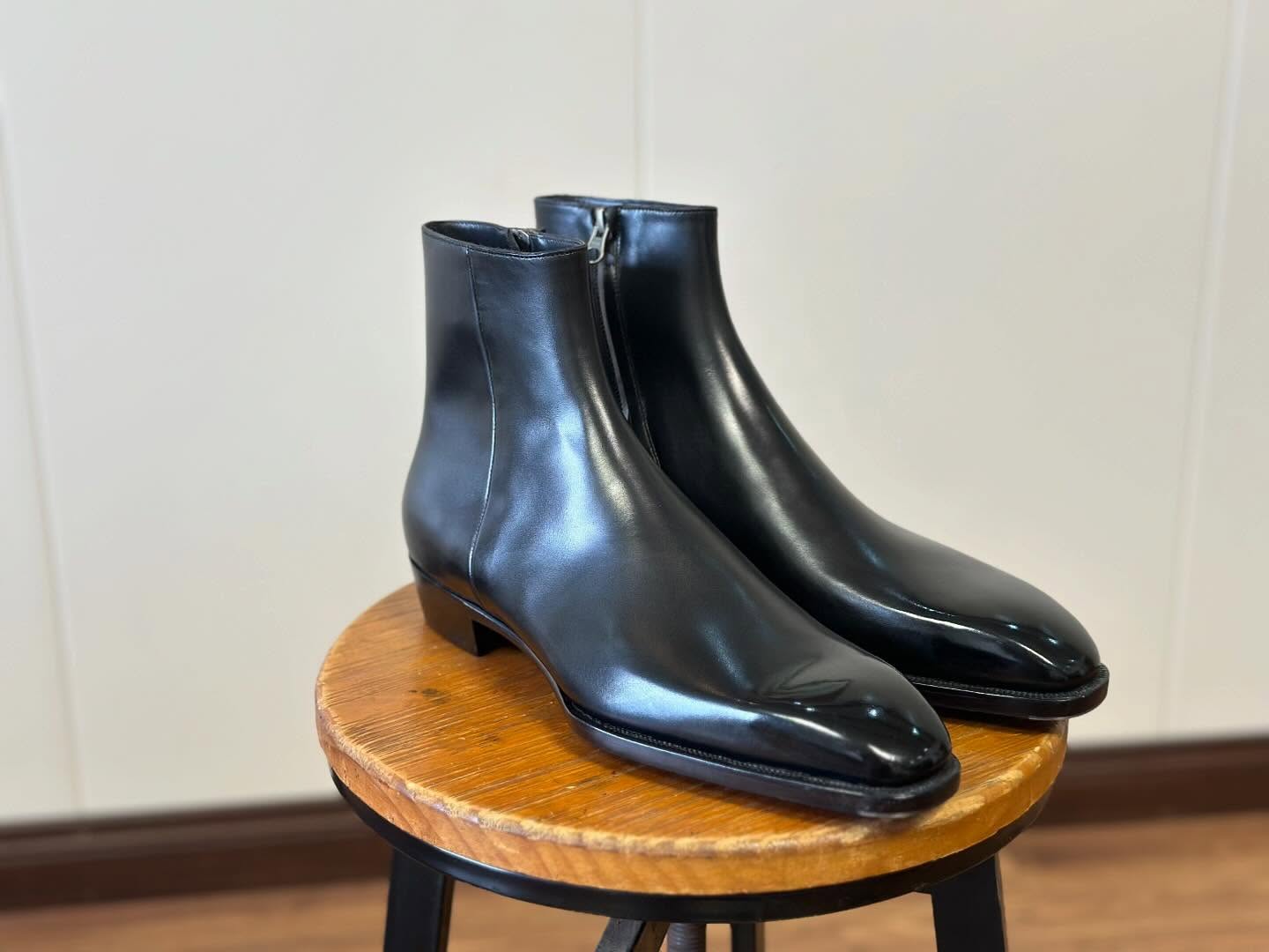 PHINEAS - BLACK CALF ZIPPER BOOTS