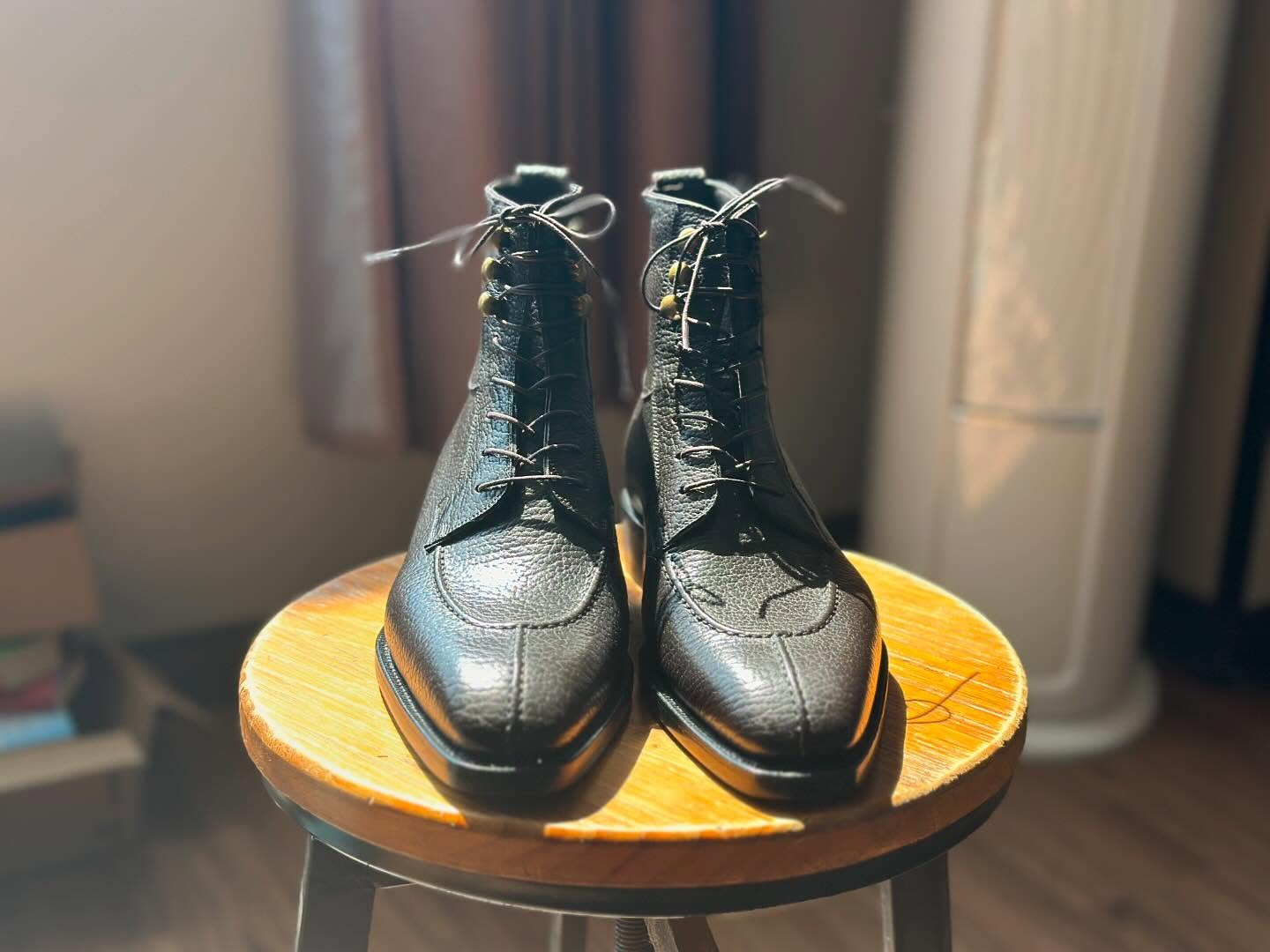 PASCAL - BLACK SPLIT TOE DERBY BOOTS