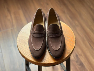 MYRON FIDDLEBACK | BROWN SUEDE PENNY LOAFERS