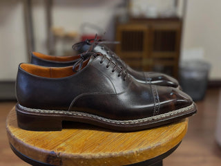 AIDEN - DARK BROWN CAP TOE OXFORDS LACEUPS